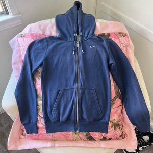 navy blue nike hoodie zip up